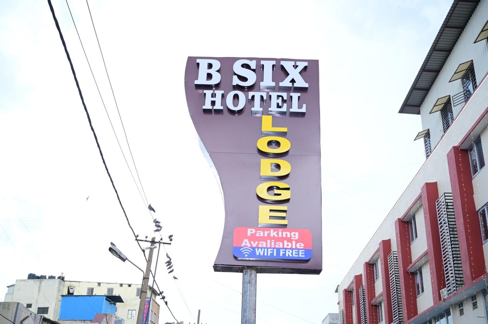 B Six Hotel Bangalore Esterno foto