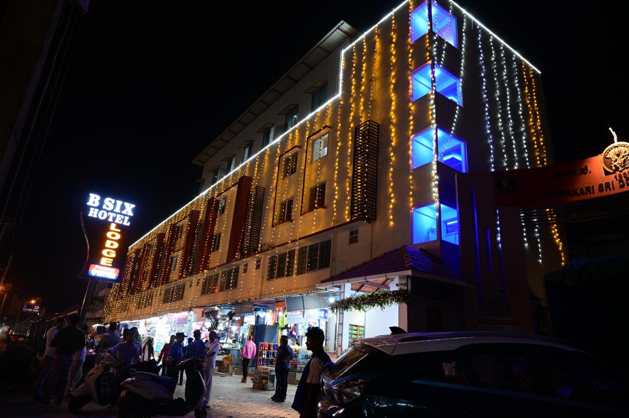 B Six Hotel Bangalore Esterno foto