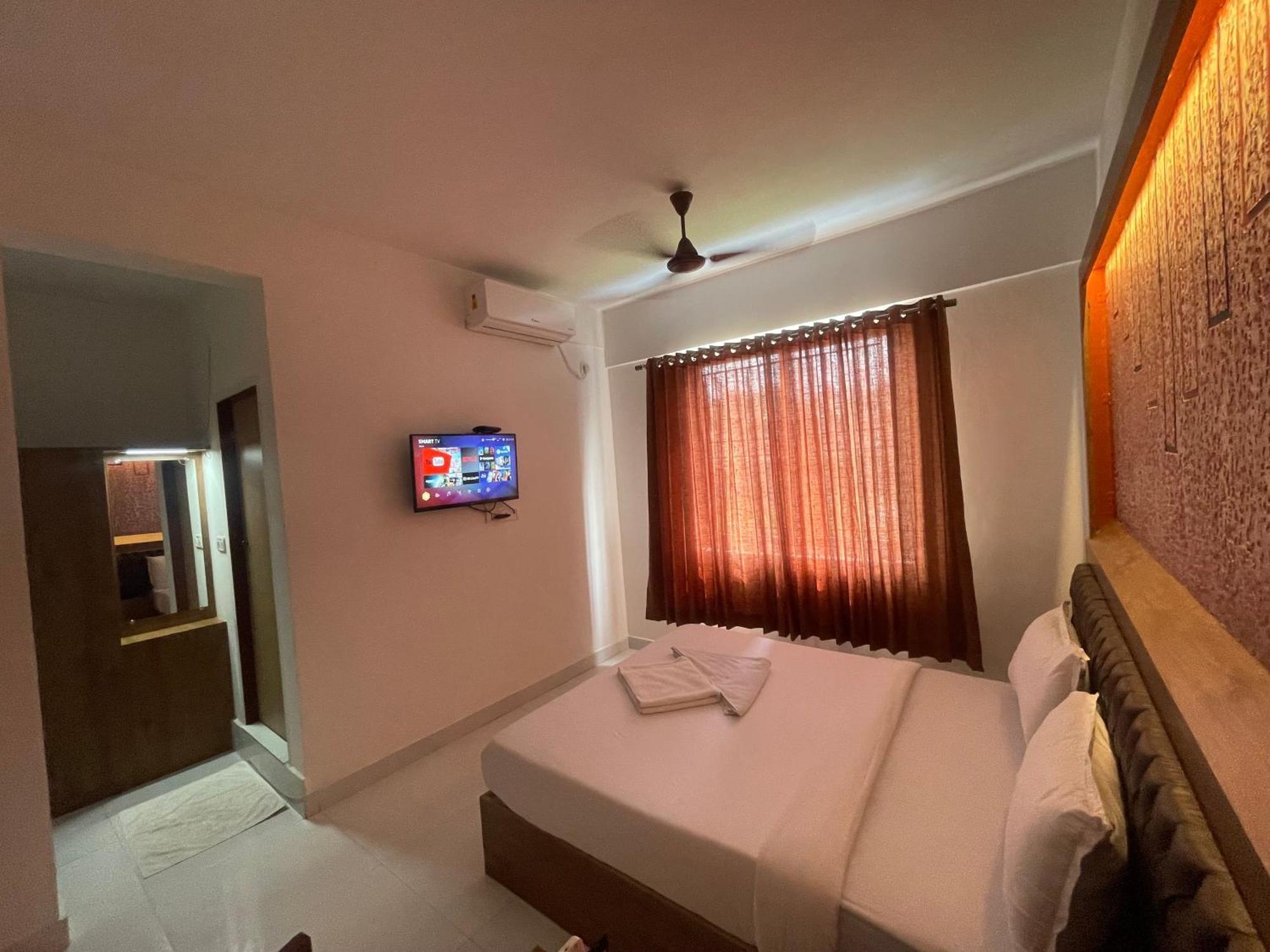 B Six Hotel Bangalore Esterno foto