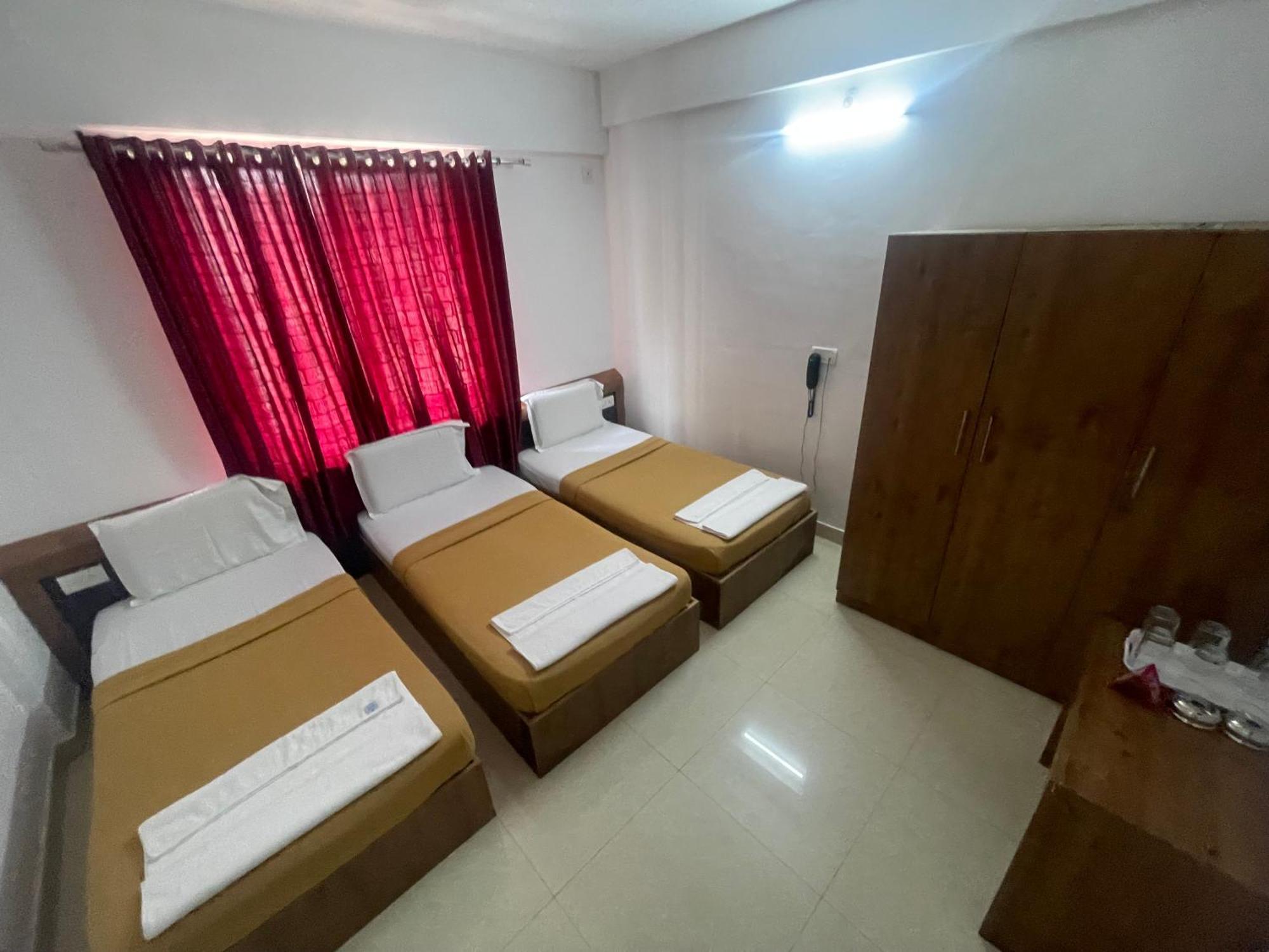 B Six Hotel Bangalore Esterno foto